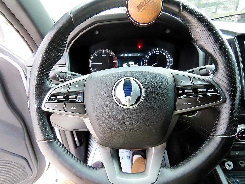 KG모빌리티(쌍용) 렉스턴 렉스턴 스포츠 칸 디젤 2.2 4WD 5링크 다이나믹 에디션 이미지 8