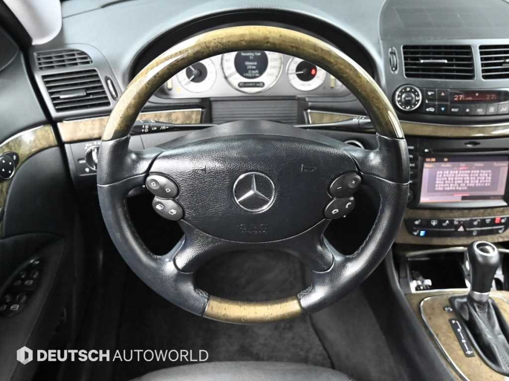 벤츠 E 클래스 E-클래스 E350 4MATIC 이미지 14