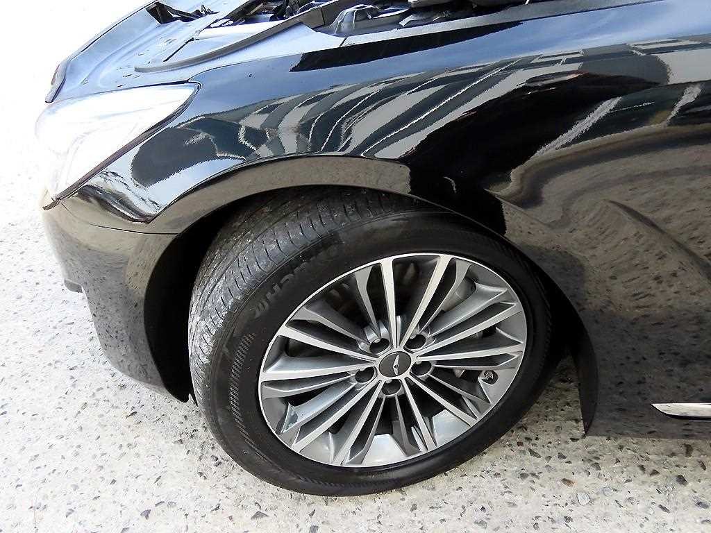제네시스 EQ900 3.3 T-GDI AWD 프리미엄 럭셔리 이미지 20