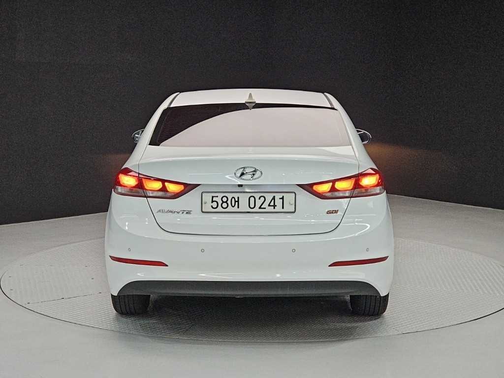 현대 아반떼 아반떼 AD 1.6 GDI 모던 이미지 3