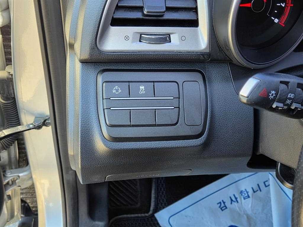 KG모빌리티(쌍용) 티볼리 가솔린 2WD 1.6 VX 이미지 13