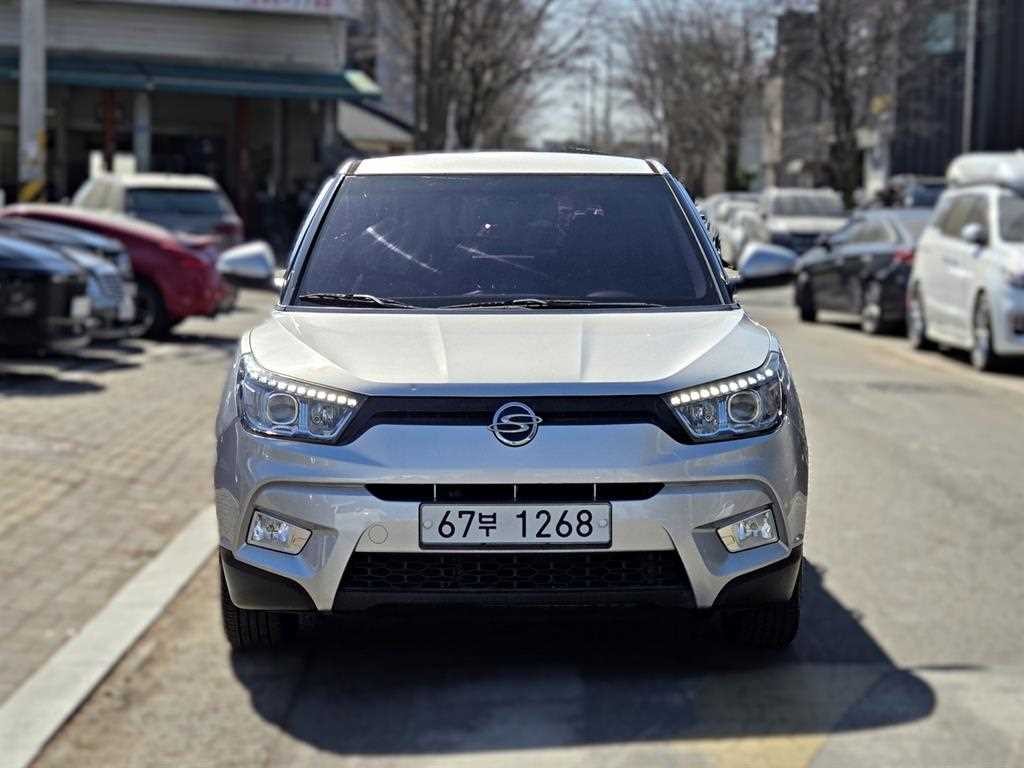 KG모빌리티(쌍용) 티볼리 가솔린 2WD 1.6 VX 이미지 3
