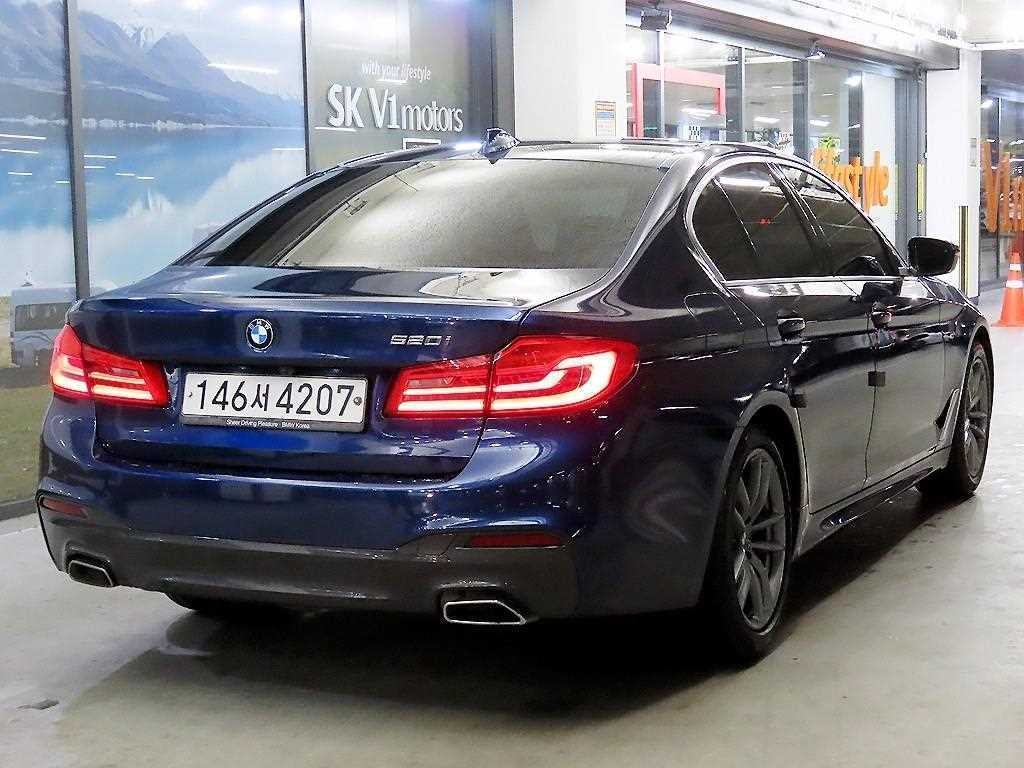 BMW 5시리즈 5시리즈 (G30) 520i M 스포츠 이미지 4