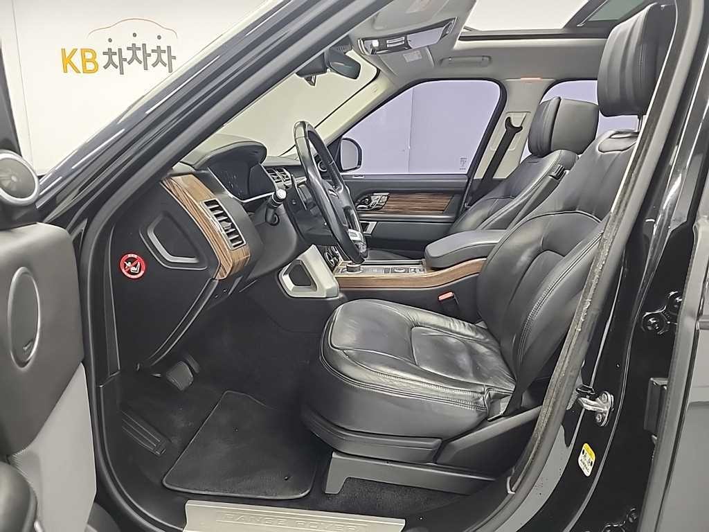 랜드로버 레인지로버 레인지로버 4세대 4.4 SDV8 VOGUE SE 디젤 이미지 11