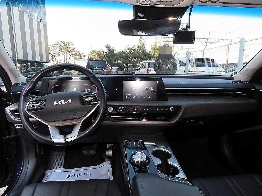기아 K8 2.5 2WD 노블레스 라이트 이미지 7