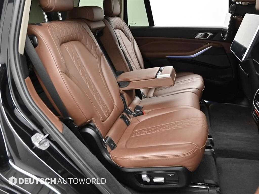BMW X7 X7 (G07) xDrive 30d 디자인 퓨어 엑셀런스 7인승 이미지 12