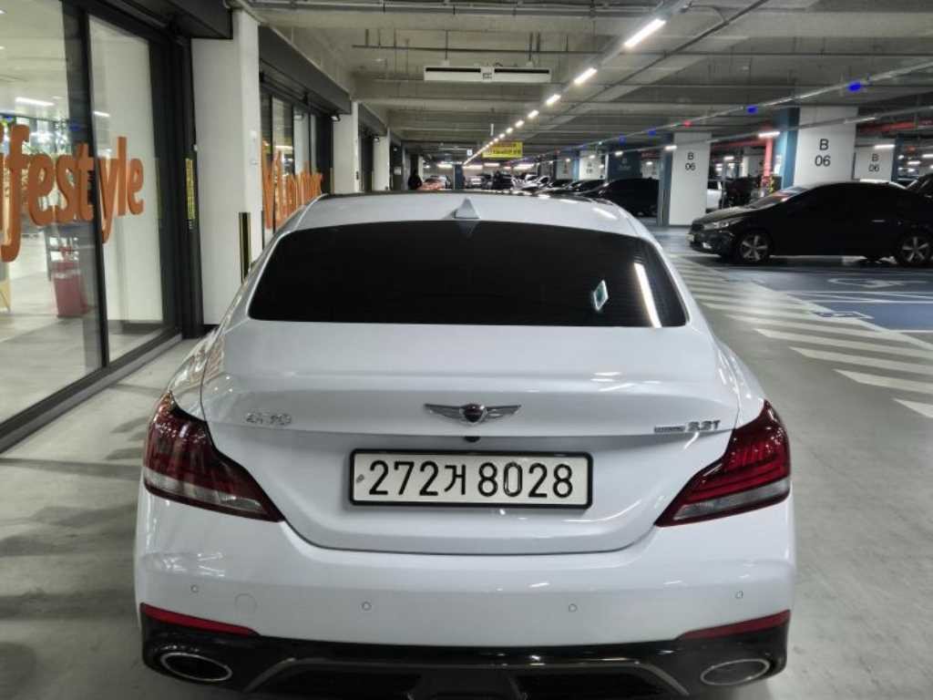 제네시스 G70 3.3T 스포츠 AWD 프레스티지 이미지 6