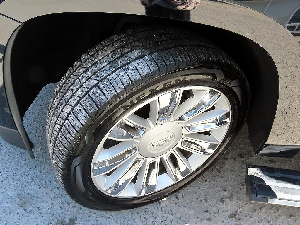 캐딜락 에스컬레이드 6.2 V8 ESV 이미지 20