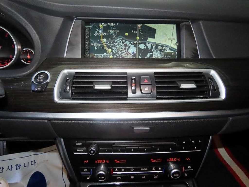 BMW 그란투리스모 5시리즈 GT (F07) GT 30d xDRIVE 이미지 11