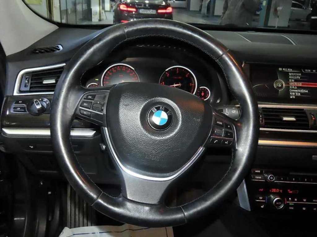 BMW 그란투리스모 5시리즈 GT (F07) GT 30d xDRIVE 이미지 8
