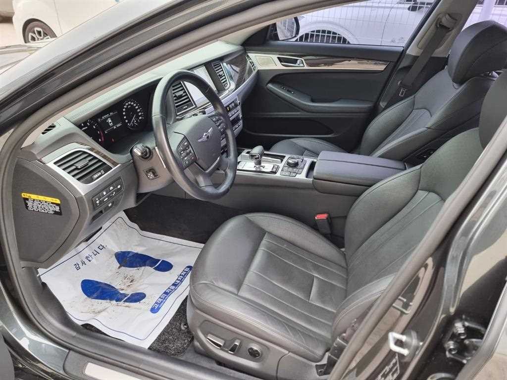 제네시스 G80 3.3 GDI AWD 프리미엄 럭셔리 이미지 14