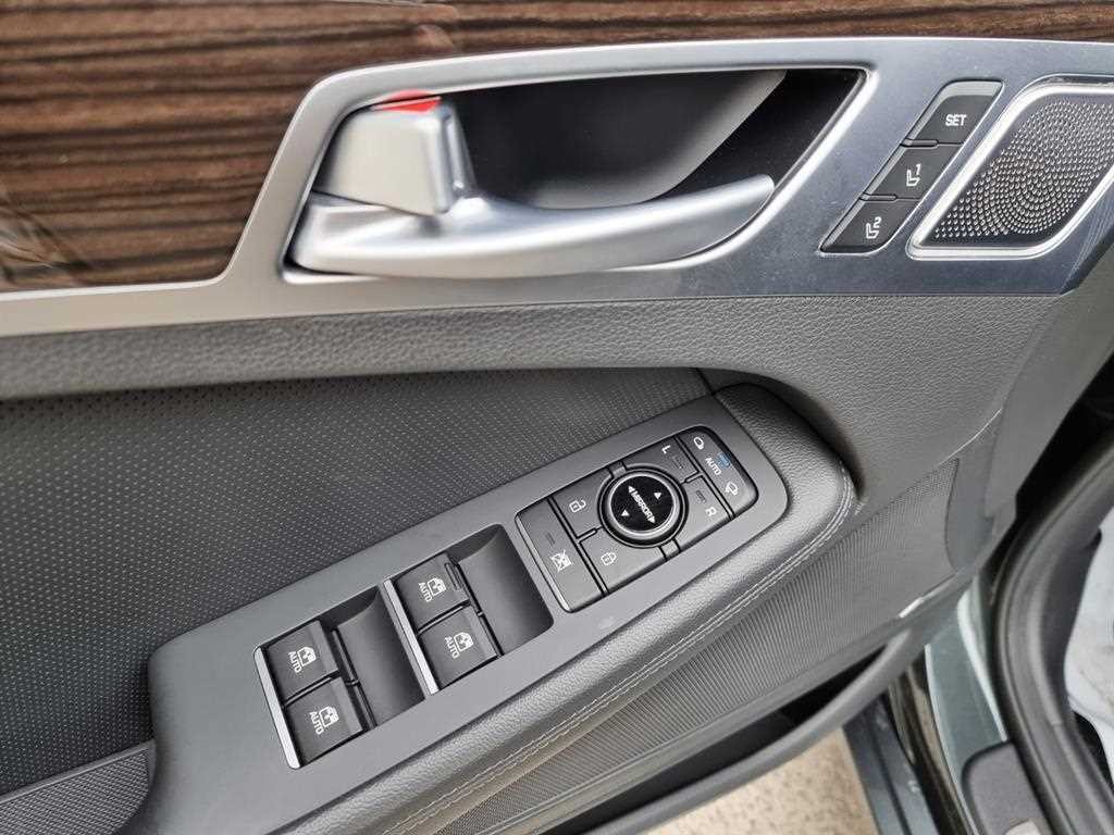 제네시스 G80 3.3 GDI AWD 프리미엄 럭셔리 이미지 18