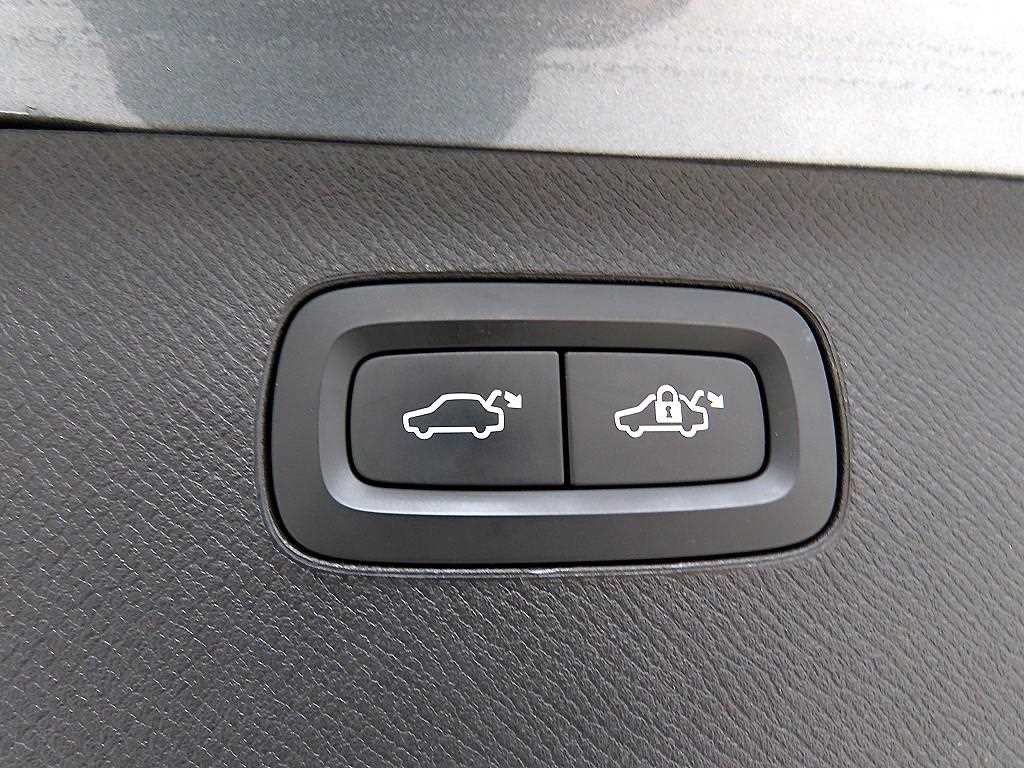 볼보 XC90 XC90 2세대 2.0 T6 AWD 인스크립션 이미지 15