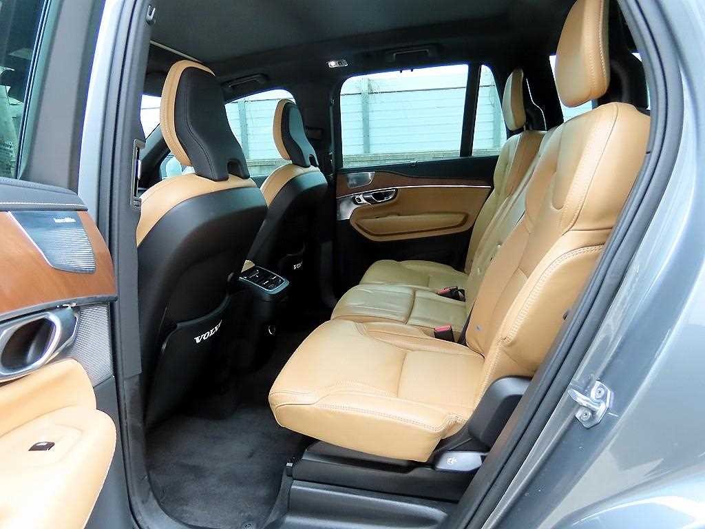 볼보 XC90 XC90 2세대 2.0 T6 AWD 인스크립션 이미지 6