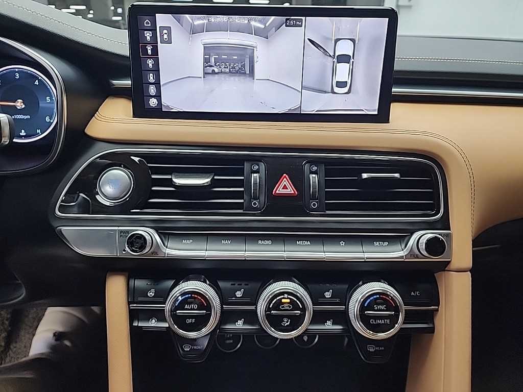 제네시스 G70 더 뉴 G70 디젤 2.2D 4WD 이미지 11