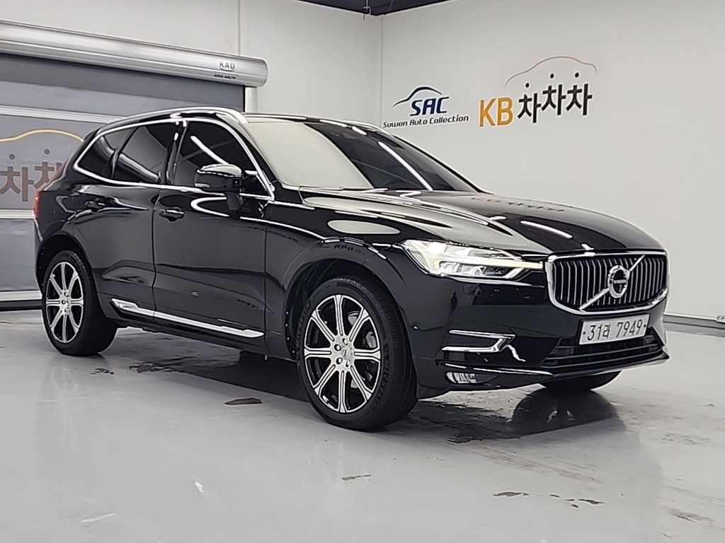 볼보 XC60 XC60(2세대) D5 AWD 인스크립션 이미지 5