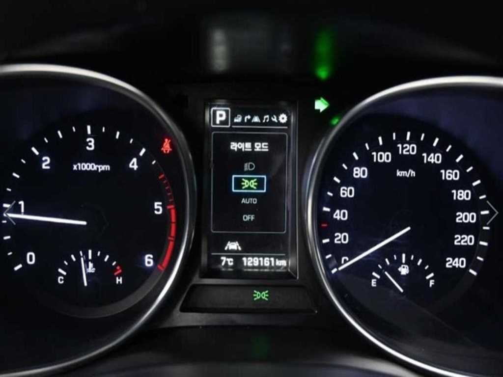 현대 맥스크루즈 더뉴맥스크루즈 E-VGT R2.2 2WD 파이니스트에디션 이미지 12