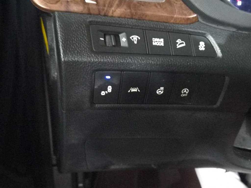 현대 맥스크루즈 더뉴맥스크루즈 E-VGT R2.2 2WD 파이니스트에디션 이미지 17