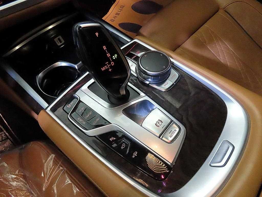 BMW 7시리즈 7시리즈 (G11) 740Li xDrive 이미지 12