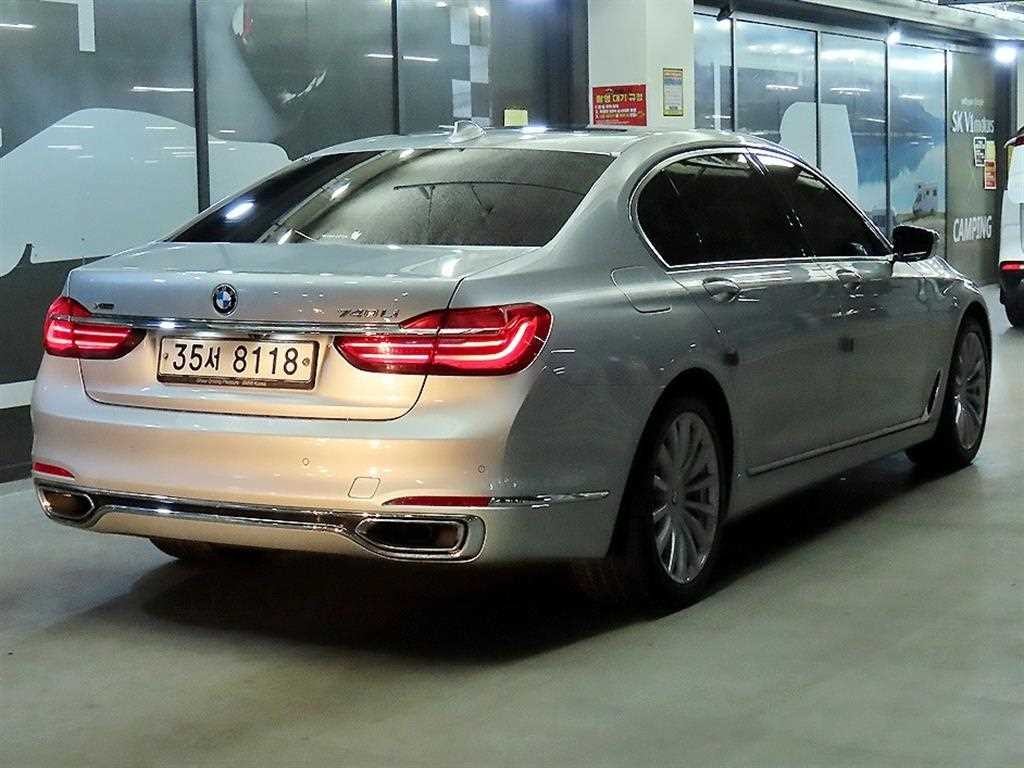 BMW 7시리즈 7시리즈 (G11) 740Li xDrive 이미지 4