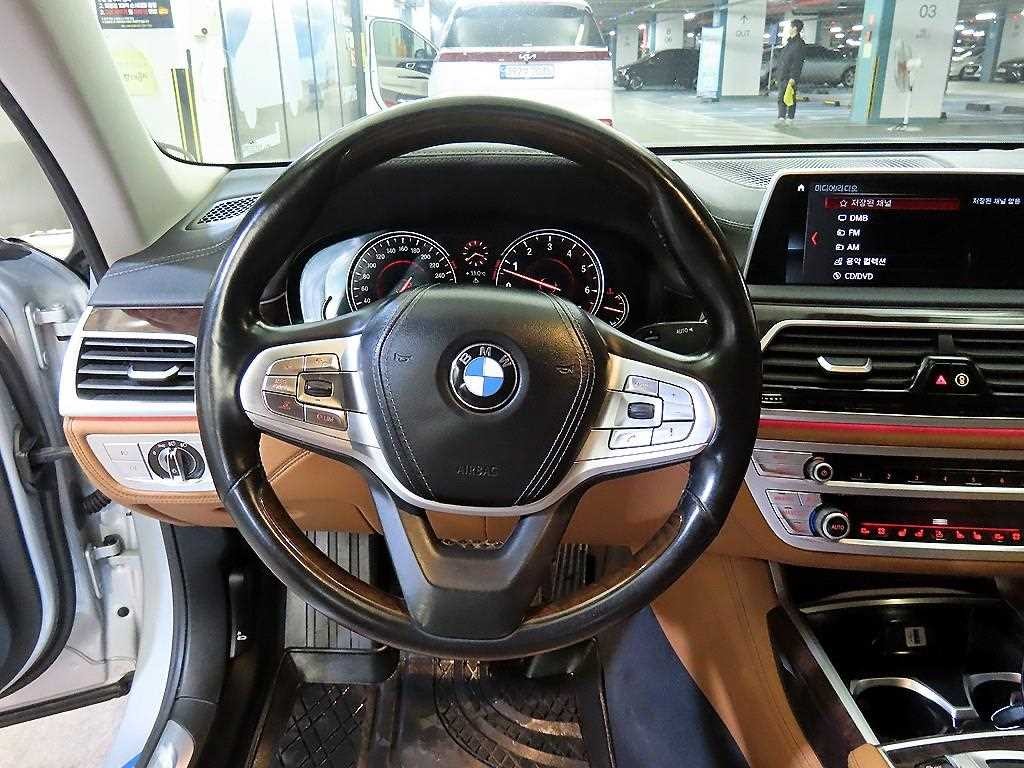 BMW 7시리즈 7시리즈 (G11) 740Li xDrive 이미지 8