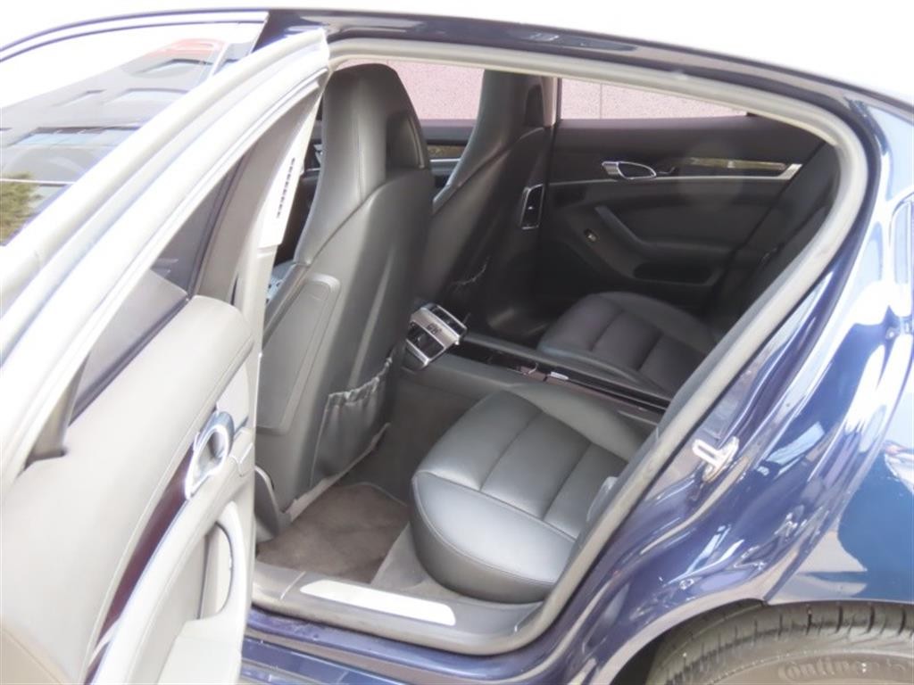 포르쉐 파나메라 3.6 AWD 이미지 14