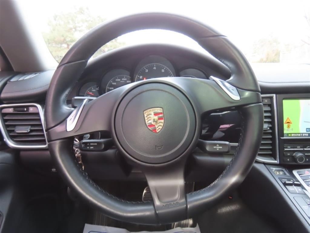 포르쉐 파나메라 3.6 AWD 이미지 16
