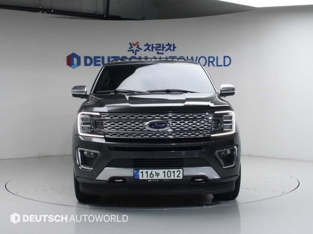 포드 익스피디션 3.5 EcoBoost Platinum 이미지 3
