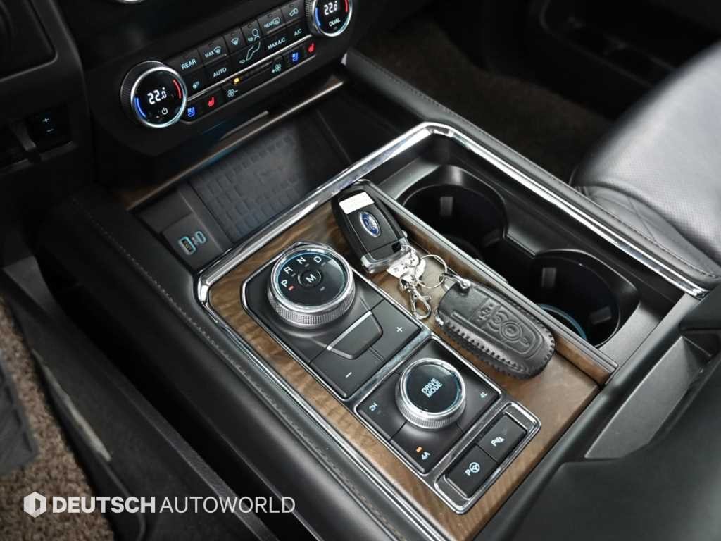 포드 익스피디션 3.5 EcoBoost Platinum 이미지 9