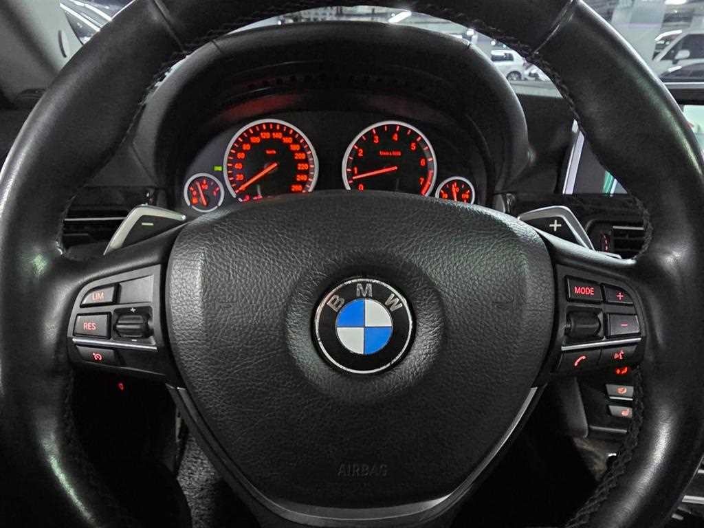 BMW 6시리즈 6시리즈 (F12) 640 그란쿠페 i 이미지 15