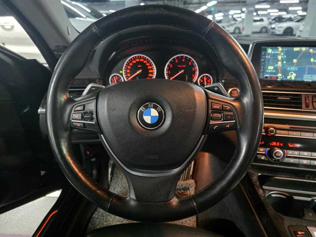 BMW 6시리즈 6시리즈 (F12) 640 그란쿠페 i 이미지 8