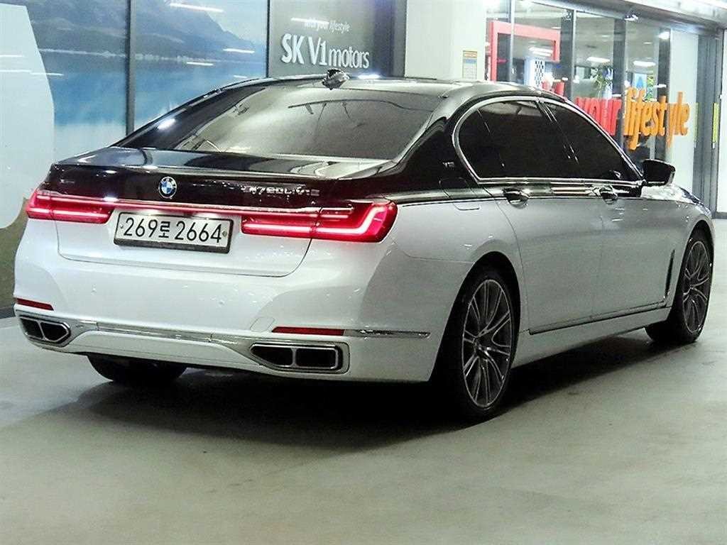 BMW 7시리즈 7시리즈 (G11) M760Li xDrive 엑설런스 이미지 4