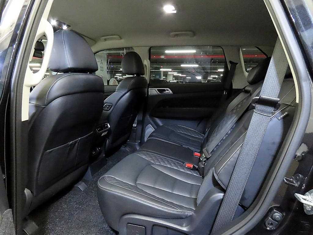 KG모빌리티(쌍용) 렉스턴 올 뉴 렉스턴 (Y450) 디젤 2.2 4WD 시그니처 이미지 7