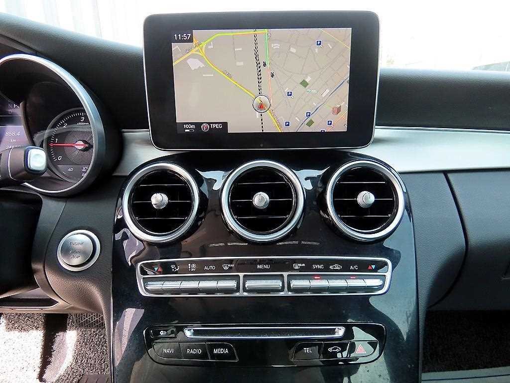 벤츠 C 클래스 C클래스 W205 C220 d 아방가르드 이미지 14
