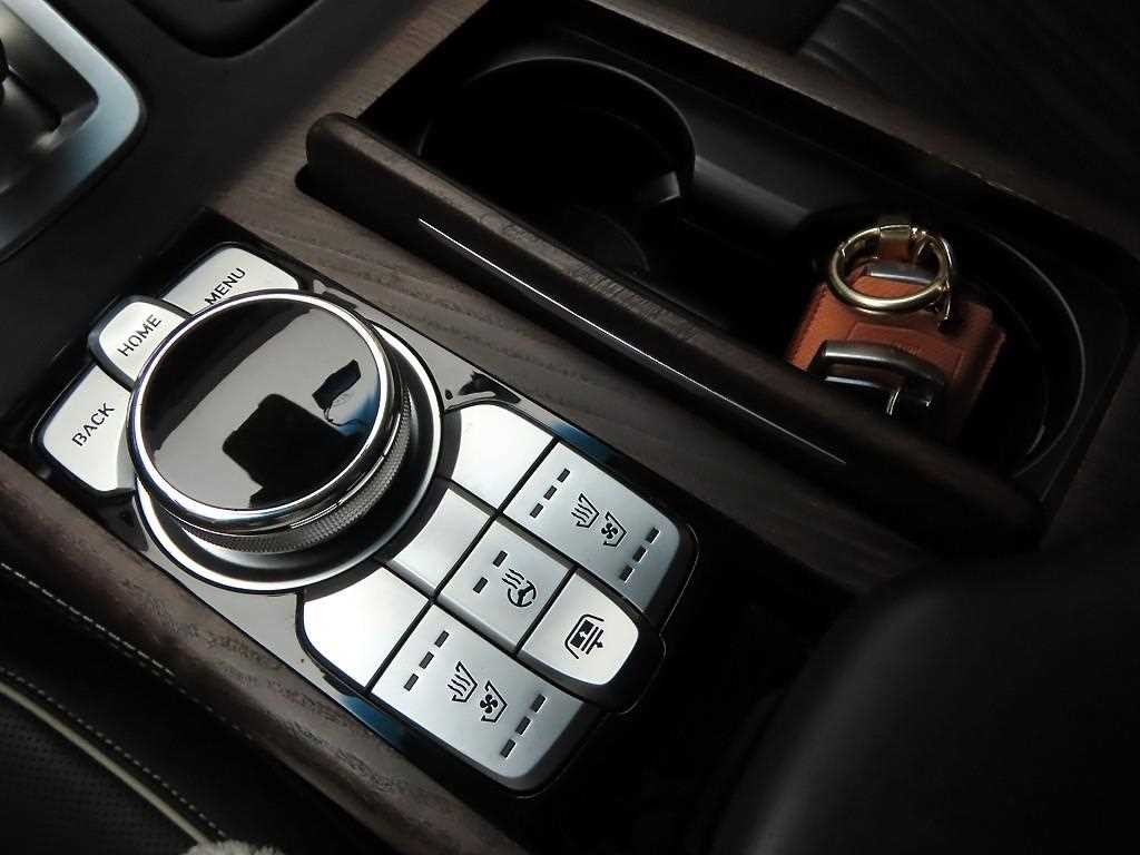 제네시스 G90 3.8 GDI AWD 프레스티지 이미지 11