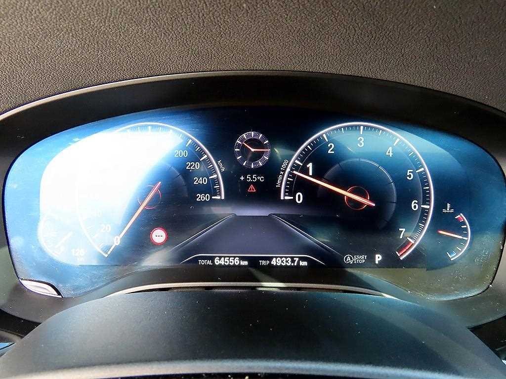 BMW 5시리즈 5시리즈 (G30) 520i 럭셔리 이미지 9
