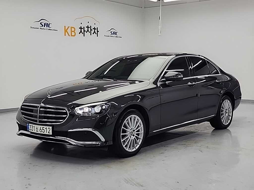벤츠 E 클래스 E-클래스 W213 E220d 4MATIC 익스클루시브 이미지 1