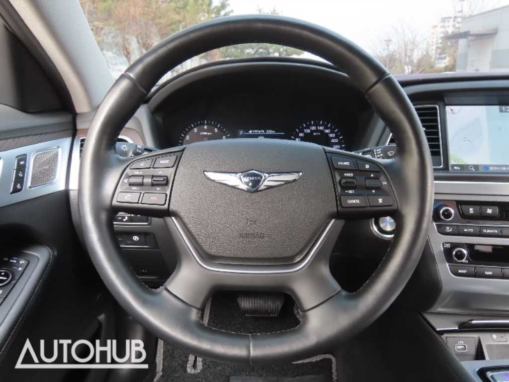 제네시스 G80 3.3 GDI AWD 프리미엄 럭셔리 이미지 17