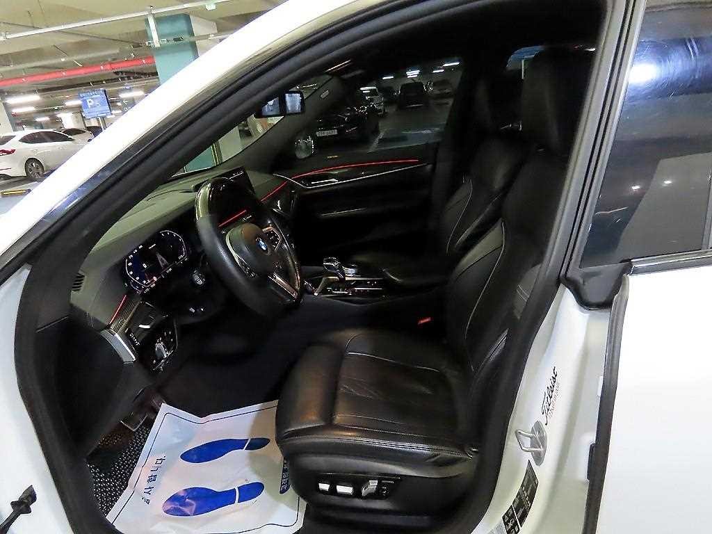 BMW 그란투리스모 6시리즈 GT (G32) 620d xDrive M 스포츠 이미지 6