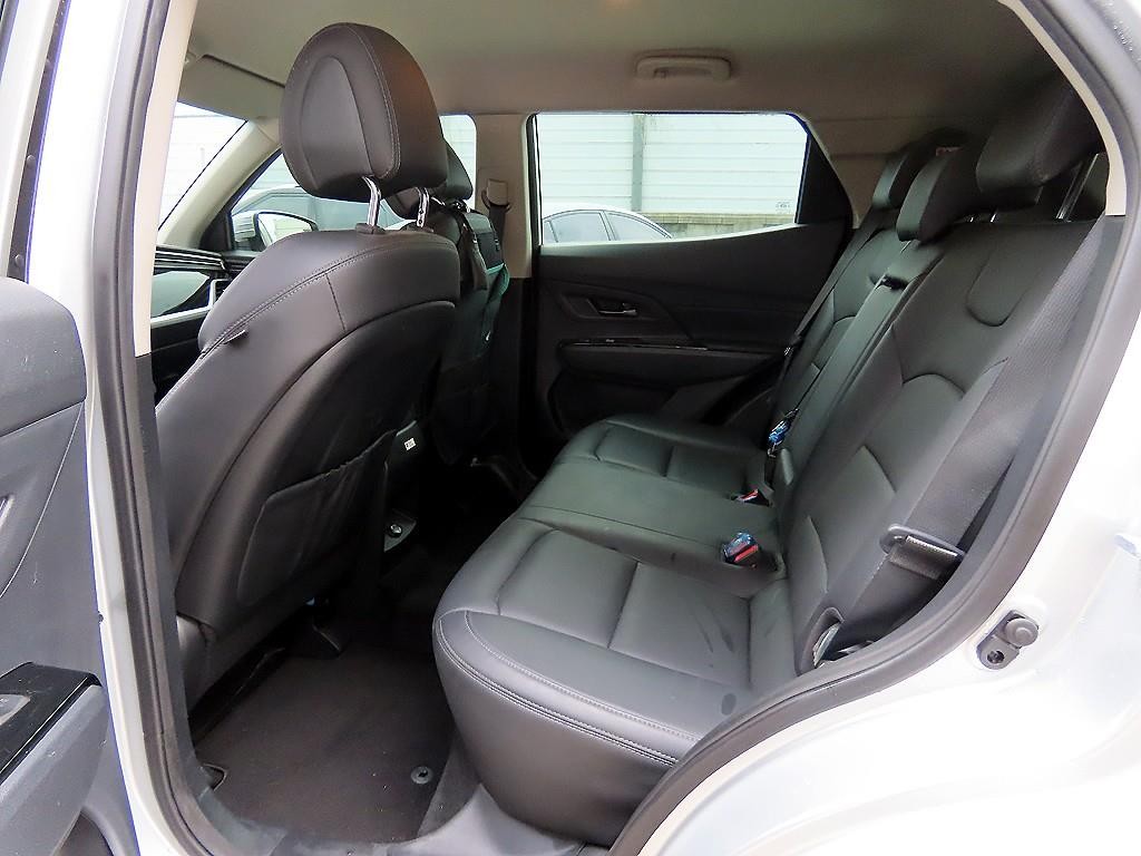 KG모빌리티(쌍용) 코란도 뷰티풀코란도 2WD 디젤 1.6 C5 플러스 이미지 6