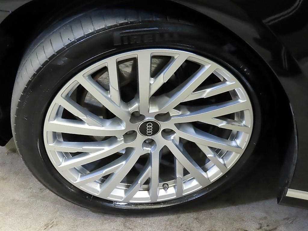 아우디 A8 A8 (D5) 55 TFSI 콰트로 LWB 이미지 20