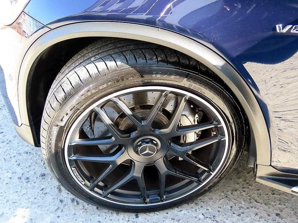 벤츠 GLC 클래스 GLC클래스 X253 AMG GLC 63 4MATIC+ 이미지 20
