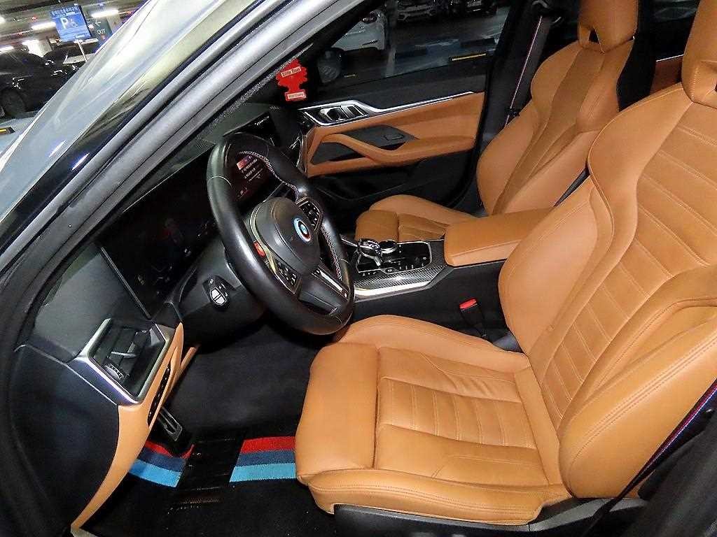 BMW i4 M50 프로 이미지 6