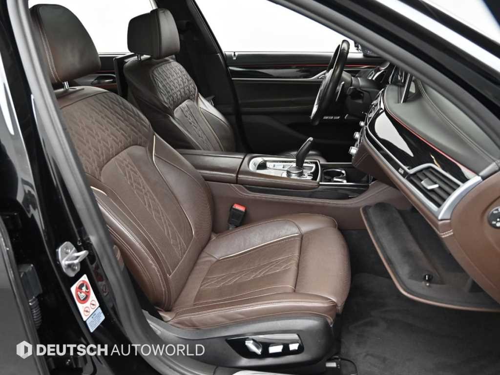 BMW 7시리즈 7시리즈 (G11) M760Li xDrive 이미지 10