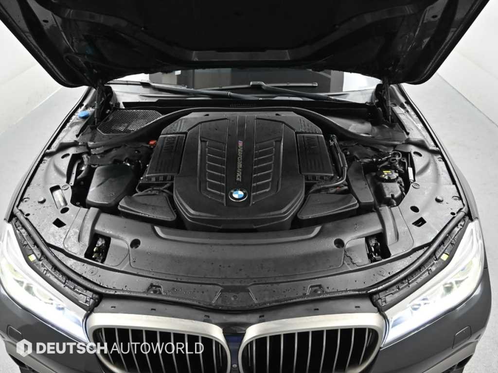 BMW 7시리즈 7시리즈 (G11) M760Li xDrive 이미지 6