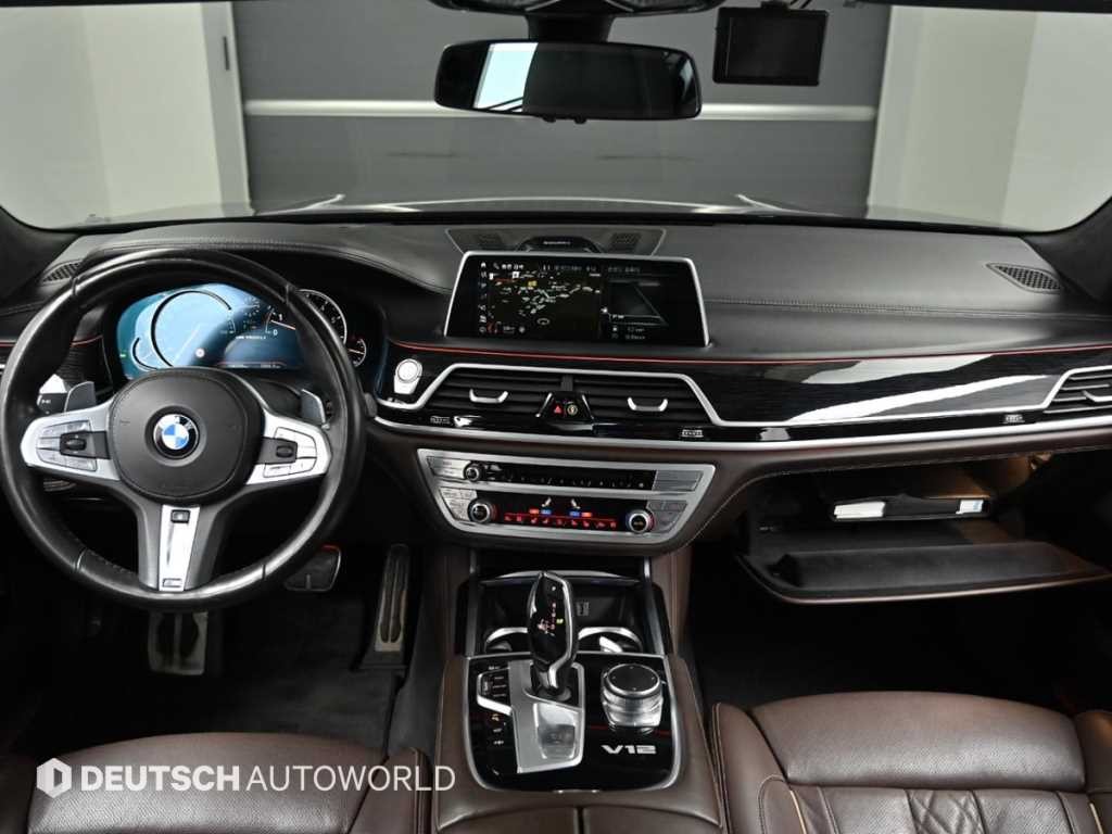BMW 7시리즈 7시리즈 (G11) M760Li xDrive 이미지 7