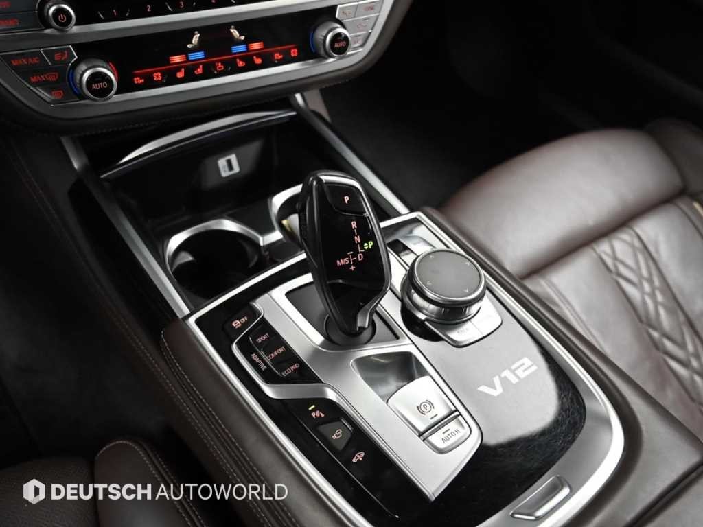 BMW 7시리즈 7시리즈 (G11) M760Li xDrive 이미지 9