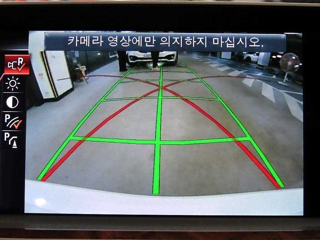 BMW 3시리즈 3시리즈 (F30) 320d 이미지 15