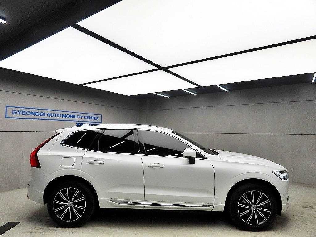 볼보 XC60 XC60(2세대) T6 AWD 인스크립션 이미지 2
