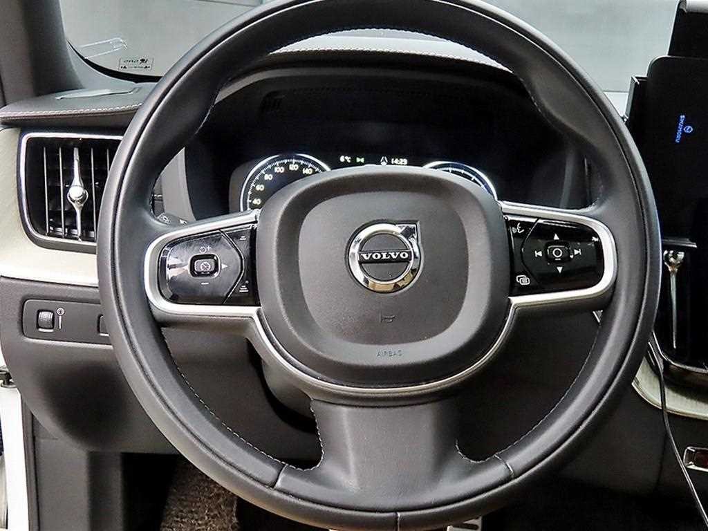 볼보 XC60 XC60(2세대) T6 AWD 인스크립션 이미지 9